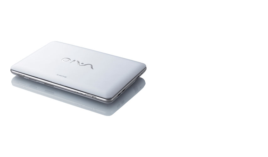 VPC-W211AX/LW Sony Vaio W series-VPC-W211AX/LW-Laptop Of Luxury -Get Up And GoSony Vaio W series-AtomN450-1GB-250GB-10.1 LCD-White-